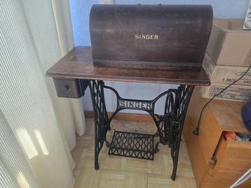 singer beschikbaar voor biedingen
