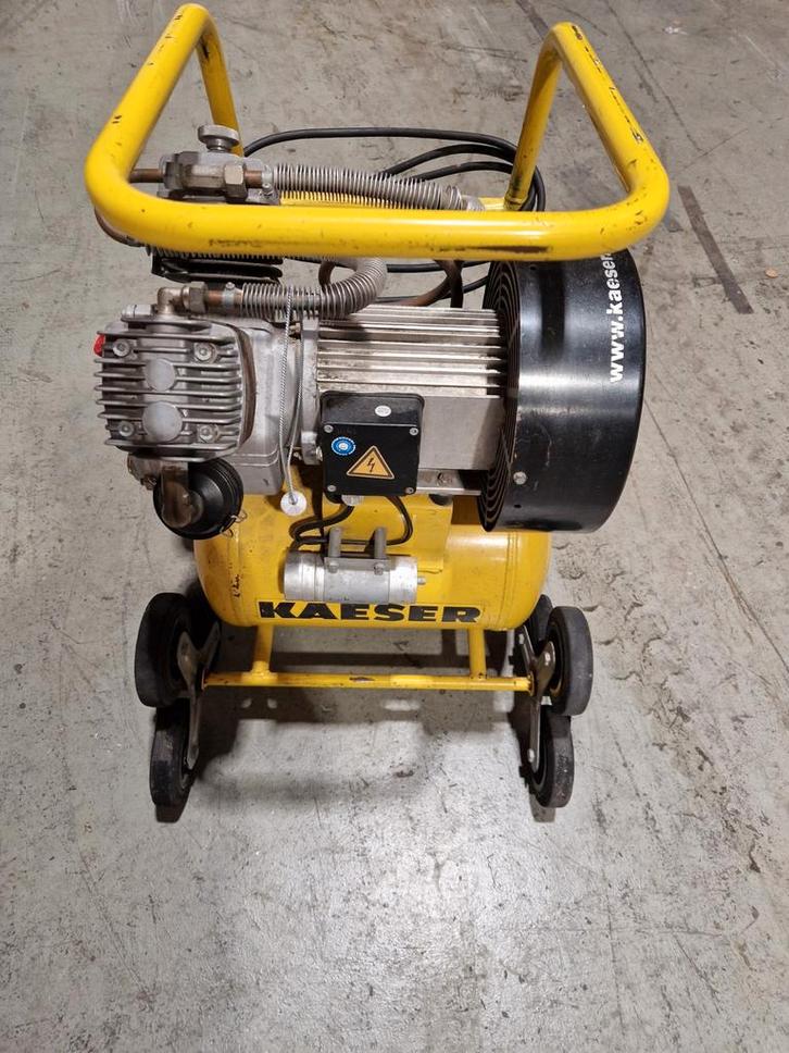 Kaeser 1.1843.0 premium 450/30w, Doe-het-zelf en Verbouw, Compressors, Gebruikt, 10 bar of meer, 25 tot 100 liter, 400 tot 800 liter/min