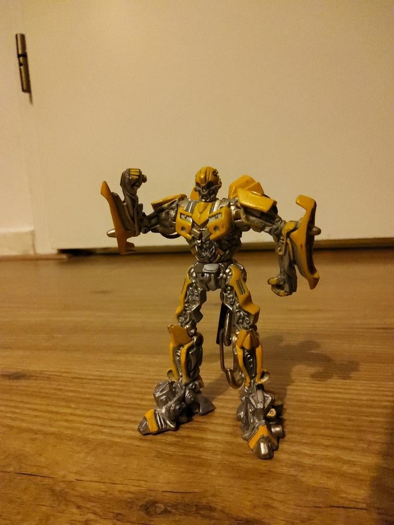 Transformers Bumblebee Actiefiguur Sleutelhanger, Verzamelen, Transformers, Gebruikt, Overige generaties, Ophalen of Verzenden