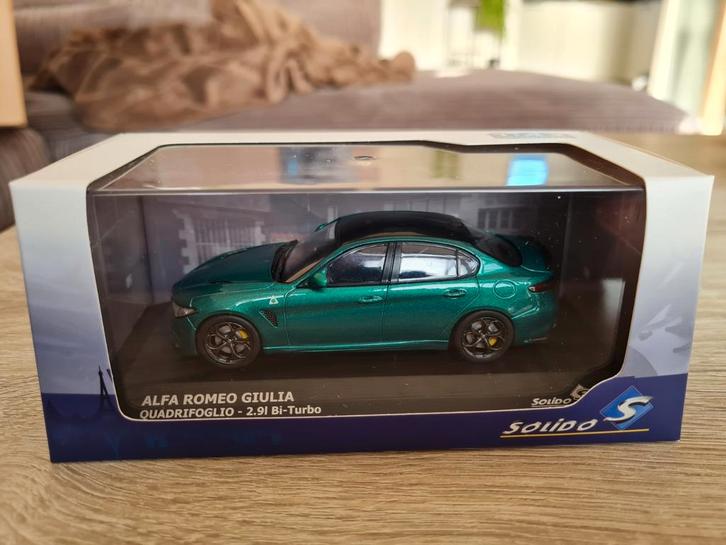 Alfa Romeo Giulia Quadrifoglio groen met 1:43 ( Solido), Hobby en Vrije tijd, Modelauto's | 1:43, Nieuw, Auto, Solido, Ophalen of Verzenden