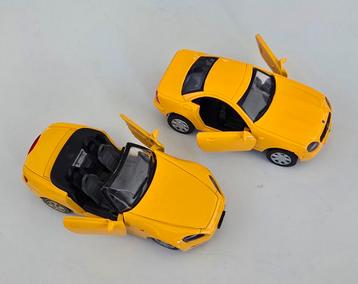 New Ray Mercedes-Benz SLK en Honda 2000 beschikbaar voor biedingen