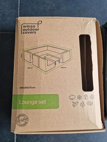 Winza loungesethoes 250x250x75 beschikbaar voor biedingen
