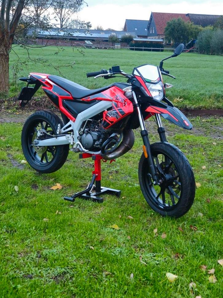 Aprilia sx 50 2019, Fietsen en Brommers, Brommers | Crossbrommers, Zo goed als nieuw, Overige merken, Ophalen of Verzenden