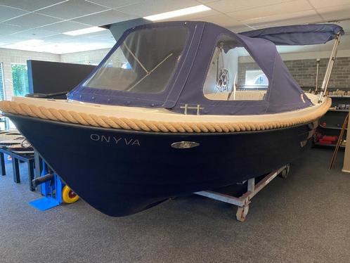 Valory 555 sloep, Watersport en Boten, Sloepen, Gebruikt, 10 tot 30 pk, 3 tot 6 meter, Buitenboordmotor, Benzine, Polyester, Ophalen of Verzenden