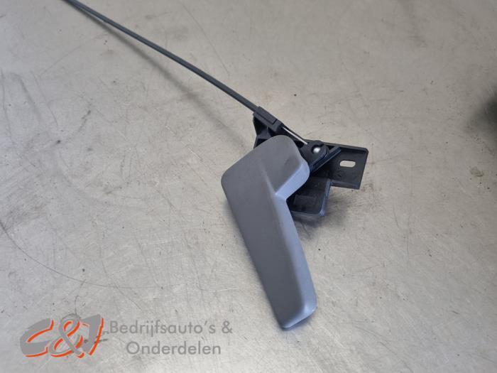 Motorkap hendel van een Volkswagen Crafter, Auto-onderdelen, Carrosserie en Plaatwerk, Volkswagen, Gebruikt, 3 maanden garantie