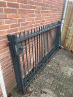 Elektrische toegangs poort, Ophalen, Gebruikt, IJzer