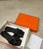 Hermes oran slippers, Kleding | Heren, Schoenen, Ophalen of Verzenden, Zo goed als nieuw, Zwart