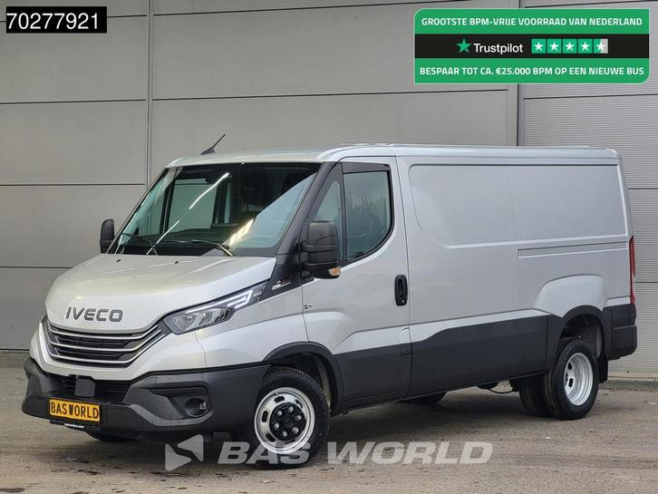 Iveco Daily 35C21 3.0L Automaat L2H1 Laag Dak 210PK 3,5t Tre, Auto's, Bestelauto's, Bedrijf, Te koop, Achteruitrijcamera, Airconditioning