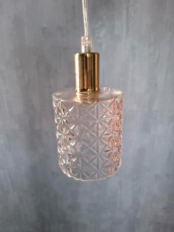 Glazen hanglampje, roze met goud beschikbaar voor biedingen