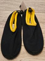 Nieuwe waterschoenen Hema 32/33 marine/geel, Nieuw, Overige maten, Ophalen of Verzenden, Zwem-accessoire