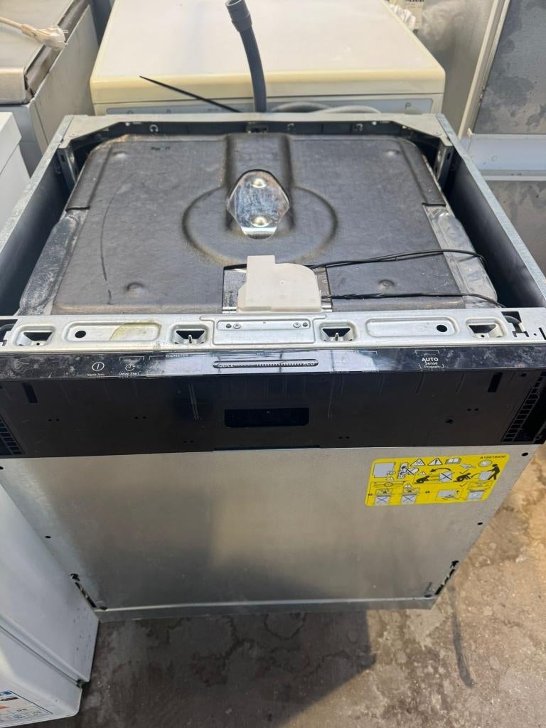 AEG Vaatwasser schoon garantie bezorging, Energieklasse A of zuiniger, Ophalen of Verzenden, Zo goed als nieuw, Inbouw