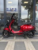Vespa Sprint E4 80cc | Candy red | 80cc | Akrapovic | carbon, Niet ingevuld, Gebruikt, Overige modellen, Maximaal 45 km/u