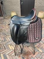 Custom zadel Gemimi R 17,5 inch, Dieren en Toebehoren, Paarden en Pony's | Zadels, Ophalen, Dressuur