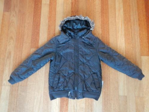 Zwarte winterjas van Name It, maat 140, Kinderen en Baby's, Kinderkleding | Maat 140, Zo goed als nieuw, Jongen of Meisje, Jas
