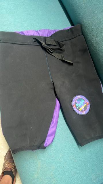 Hangbroek magic marine beschikbaar voor biedingen