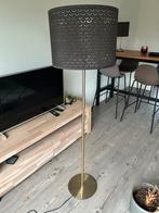 Hoge sta lamp ikea, Huis en Inrichting, Lampen | Vloerlampen, Ophalen, Zo goed als nieuw