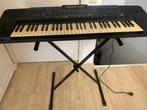 Keyboard Roland E70 intelligent synthesizer, Ophalen, Roland, Met standaard, 61 toetsen