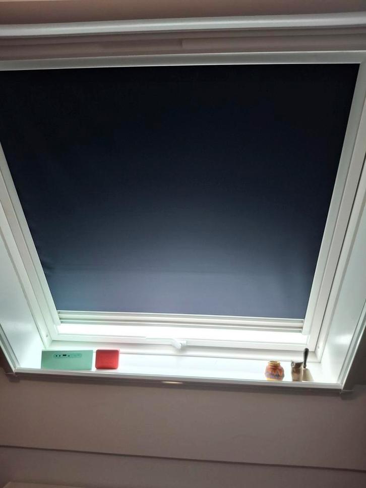 Velux raambekleding, Doe-het-zelf en Verbouw, Glas en Ramen, Zo goed als nieuw, Dakraam, Minder dan 80 cm, Ophalen