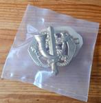 Baretembleem Limburgse Jagers, Ophalen of Verzenden, Landmacht, Nederland, Embleem of Badge
