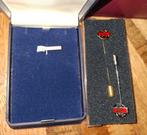 3 speldjes fnv en dcv, Verzamelen, Speldjes, Pins en Buttons, Ophalen of Verzenden, Gebruikt