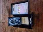 Mooie skullclock zippo., Verzamelen, Rookartikelen, Aanstekers en Luciferdoosjes, Ophalen, Zo goed als nieuw, Aansteker