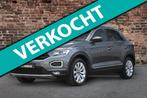 Volkswagen T-Roc 1.5 TSI Sport 150PK Automaat | ACC | Trekha, 1254 kg, Zwart, 4 cilinders, 150 pk