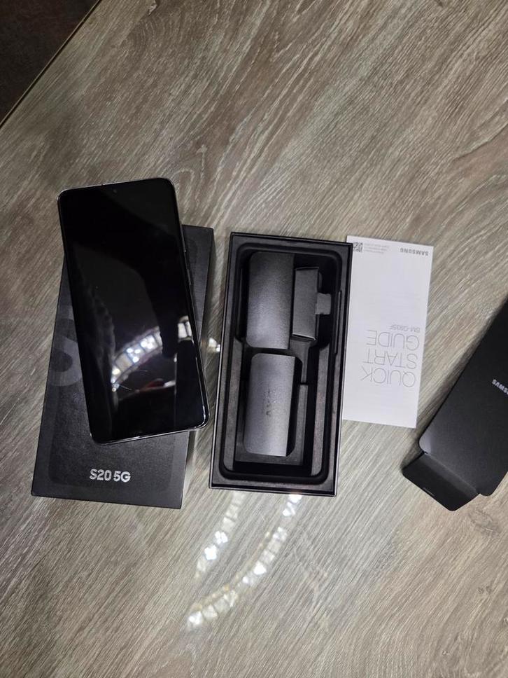 Samsung Galaxy S20 5G - Achterkant Barst, Telecommunicatie, Mobiele telefoons | Samsung, Gebruikt, Galaxy S20, 128 GB, Zonder abonnement