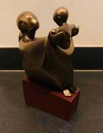 Parastone beeld “Allegro”. Beeld moeder en kind., Verzamelen, Ophalen of Verzenden, Mens