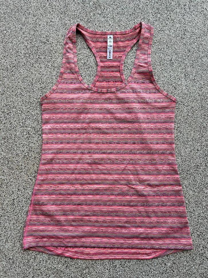 roze gestreepte top, Kleding | Dames, Tops, Zo goed als nieuw, Maat 38/40 (M), Roze, Zonder mouw, Ophalen of Verzenden