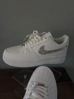 Custom Bruids Sneakers - Maat 39,40,41- Nieuw, Ophalen of Verzenden, Nieuw, Wit, Sneakers of Gympen