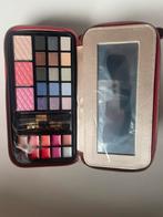 Make up pallet in portemonnee nieuw, Sieraden, Tassen en Uiterlijk, Uiterlijk | Cosmetica en Make-up, Ophalen of Verzenden, Nieuw