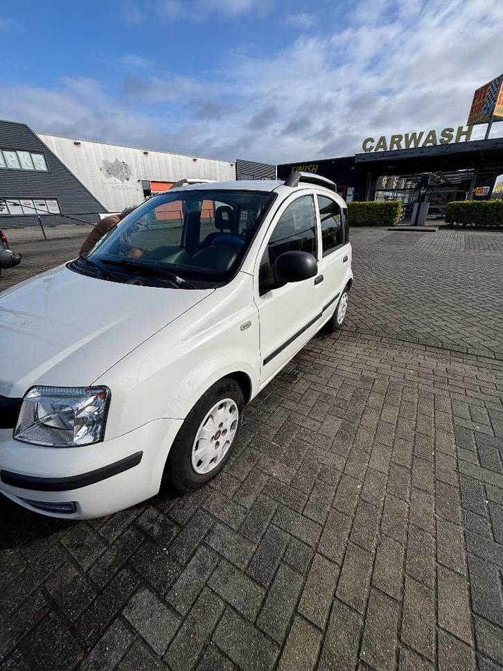 Fiat Panda 1.2 2012 Wit, Auto's, Fiat, Particulier, Panda, Centrale vergrendeling, Cruise Control, Elektrische ramen, Radio, Trekhaak