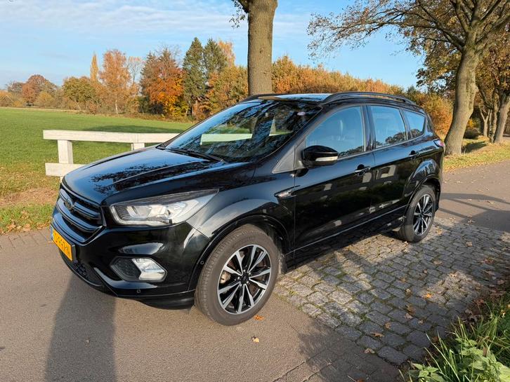 Ford Kuga 1.5 Ecoboost ST-Line, Vol opties, Inruil mogelijk, Auto's, Ford, Bedrijf, ABS, Airbags, Airconditioning, Alarm, Apple Carplay
