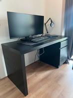 Zwart bureau, Huis en Inrichting, Ophalen, Zo goed als nieuw