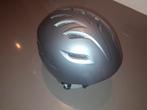 Kinder skihelm grijs instelbaar, Overige merken, Overige typen, Ophalen of Verzenden, Zo goed als nieuw