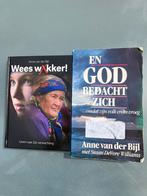 - En God bedacht zich  (Anne v d. Bijl ) 2 boeken, Boeken, J. Messchendorp; A. van der Bijl; S.D. Williams, Ophalen of Verzenden