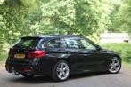 BMW 3 Serie Touring 330D High Executive | Pano | Trekhaak |, Auto's, BMW, Automaat, 12 maanden, Euro 6, Zwart
