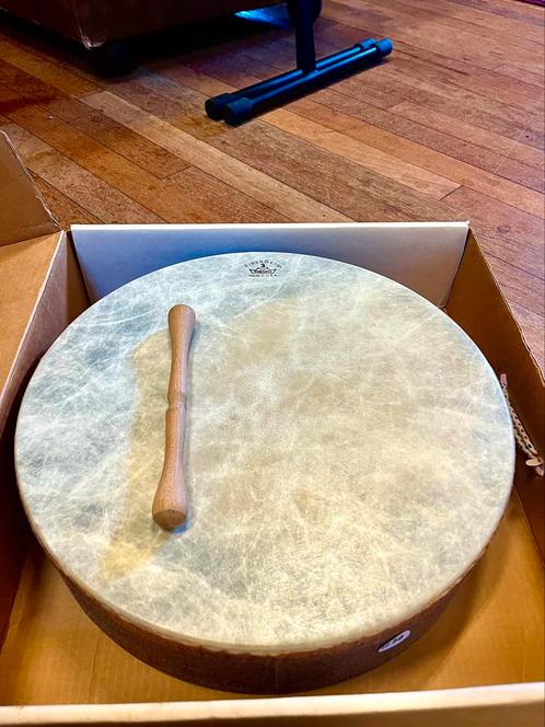 Remo 4 x 16 Irish bodhram mallet percussie sjaman framedrum, Muziek en Instrumenten, Drumstellen en Slagwerk, Zo goed als nieuw