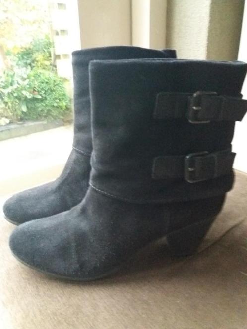 Enkellaarsjes, Manfield, zwart mt 36, Kleding | Dames, Schoenen, Zo goed als nieuw, Lage of Enkellaarzen, Zwart, Ophalen of Verzenden