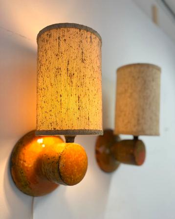 Set van 2 vintage fat lava keramieken wandlampen ‘60