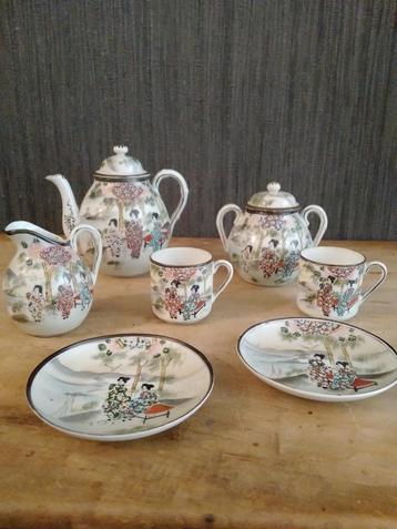 Oud Japans thee servies  beschikbaar voor biedingen