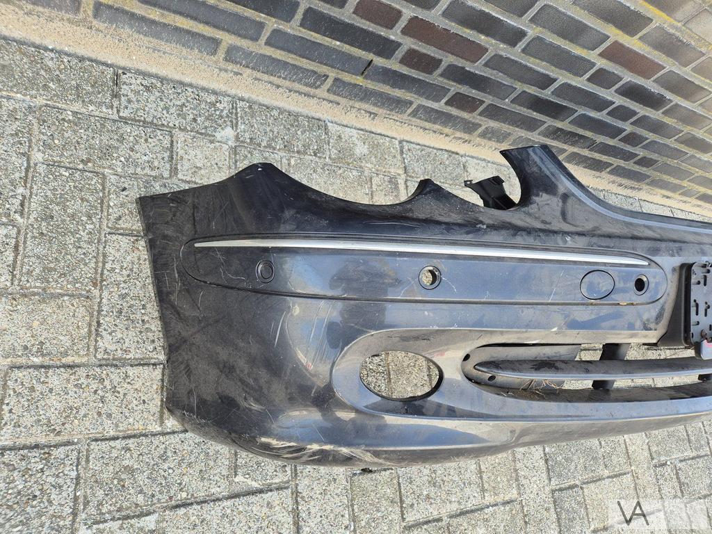 Mercedes CLK W209 2002 -2009 voorbumper met pdc / mistlampen, Auto-onderdelen, Gebruikt, Voor, Mercedes-Benz, Ophalen of Verzenden