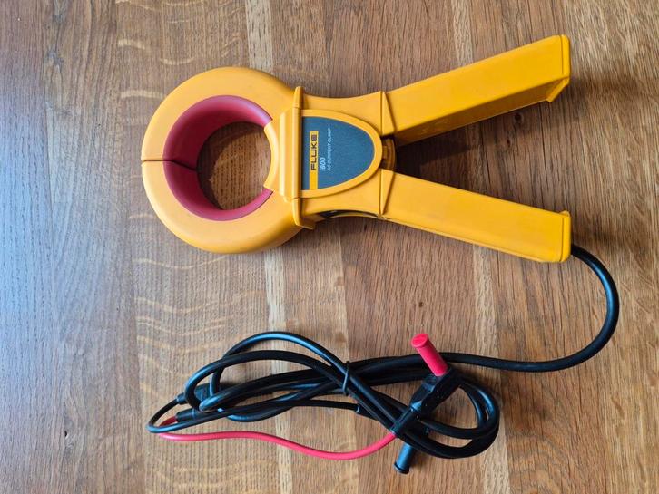 Fluke i800 Amperetang - Zo goed als nieuw!, Doe-het-zelf en Verbouw, Meetapparatuur, Ophalen of Verzenden
