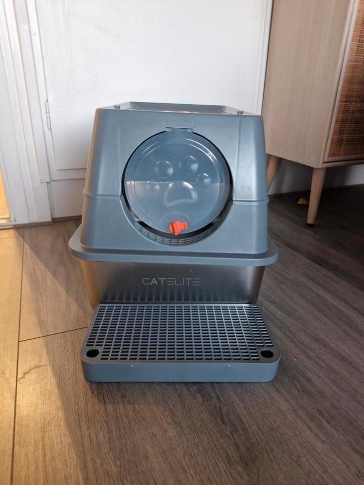 RVS kattenbak, Dieren en Toebehoren, Kattenbakken, Zo goed als nieuw, Gesloten, Ophalen