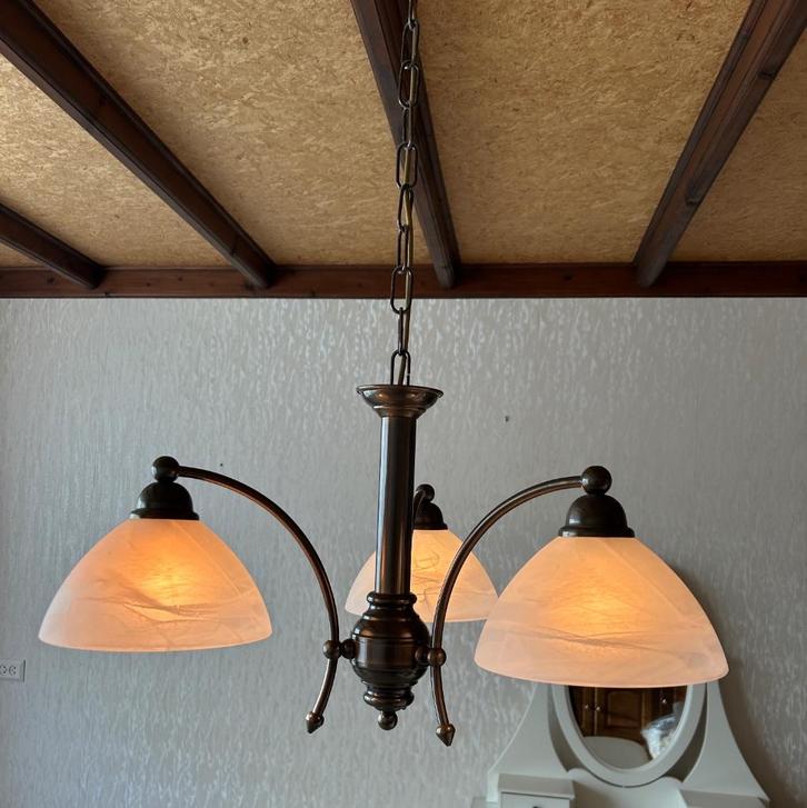 3 lichts hanglamp brons kleur / glas + bijpassende wandlamp, Huis en Inrichting, Lampen | Hanglampen, Zo goed als nieuw, 50 tot 75 cm