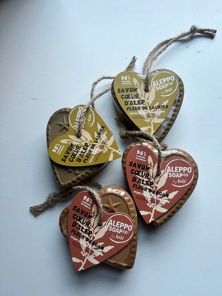 4x Tadé Aleppo Hart Zeep - Fleur de Laurier & D'argan, Sieraden, Tassen en Uiterlijk, Uiterlijk | Lichaamsverzorging, Nieuw, Bad & Douche