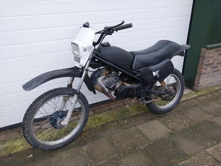 Honda mt5 brommer opknapper crossbrommer mt50 mt5 onderdelen, Fietsen en Brommers, Brommers | Honda, Gebruikt, MT, Maximaal 45 km/u