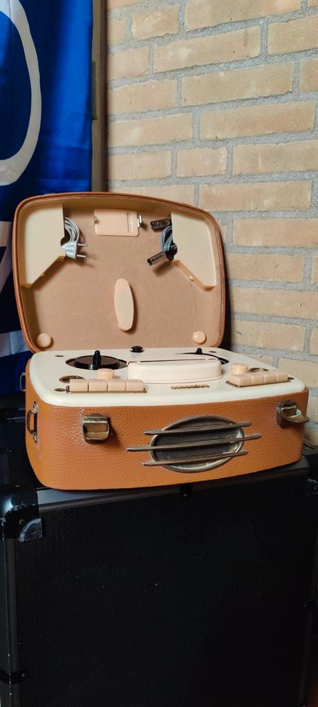 UHER 95 Spoelen recorder - "Rock Around the Clock"  #lezen.!, Audio, Tv en Foto, Bandrecorders, Bandrecorder, Ophalen