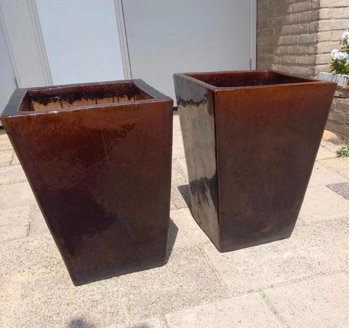 2 grote geglazuurde plantenbakken, Tuin en Terras, Bloembakken en Plantenbakken, Gebruikt, Steen, 60 cm of meer, Minder dan 60 cm