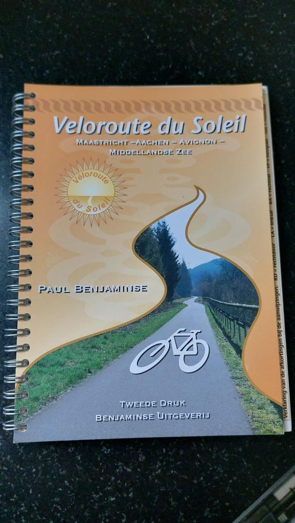 Veloroute du Soleil van Paul Benjaminse, Boeken, Reisgidsen, Zo goed als nieuw, Fiets- of Wandelgids, Europa, Overige merken, Ophalen of Verzenden